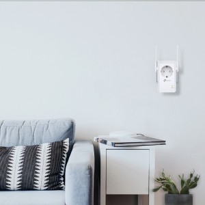 TP-LINK TL-WA860RE 300Mbps Wi-Fi Range Extender with AC Passthrough